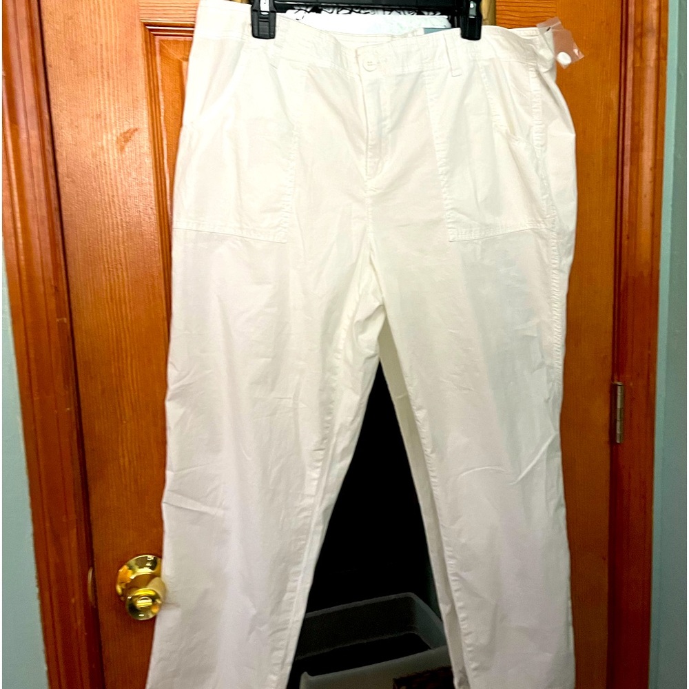 Liz Claiborne lightweight cotton shorts pants size 14